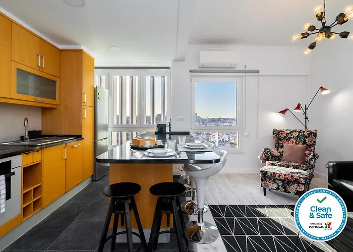 Whome | Anjos Premium Apartment #10